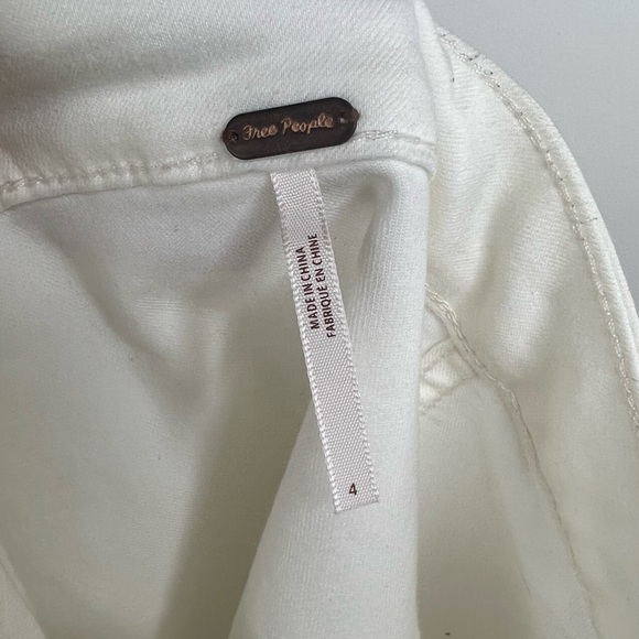 FREE PEOPLE Little Daisies Skirt w Tortoise Shell Buttons - Picture 5 of 6